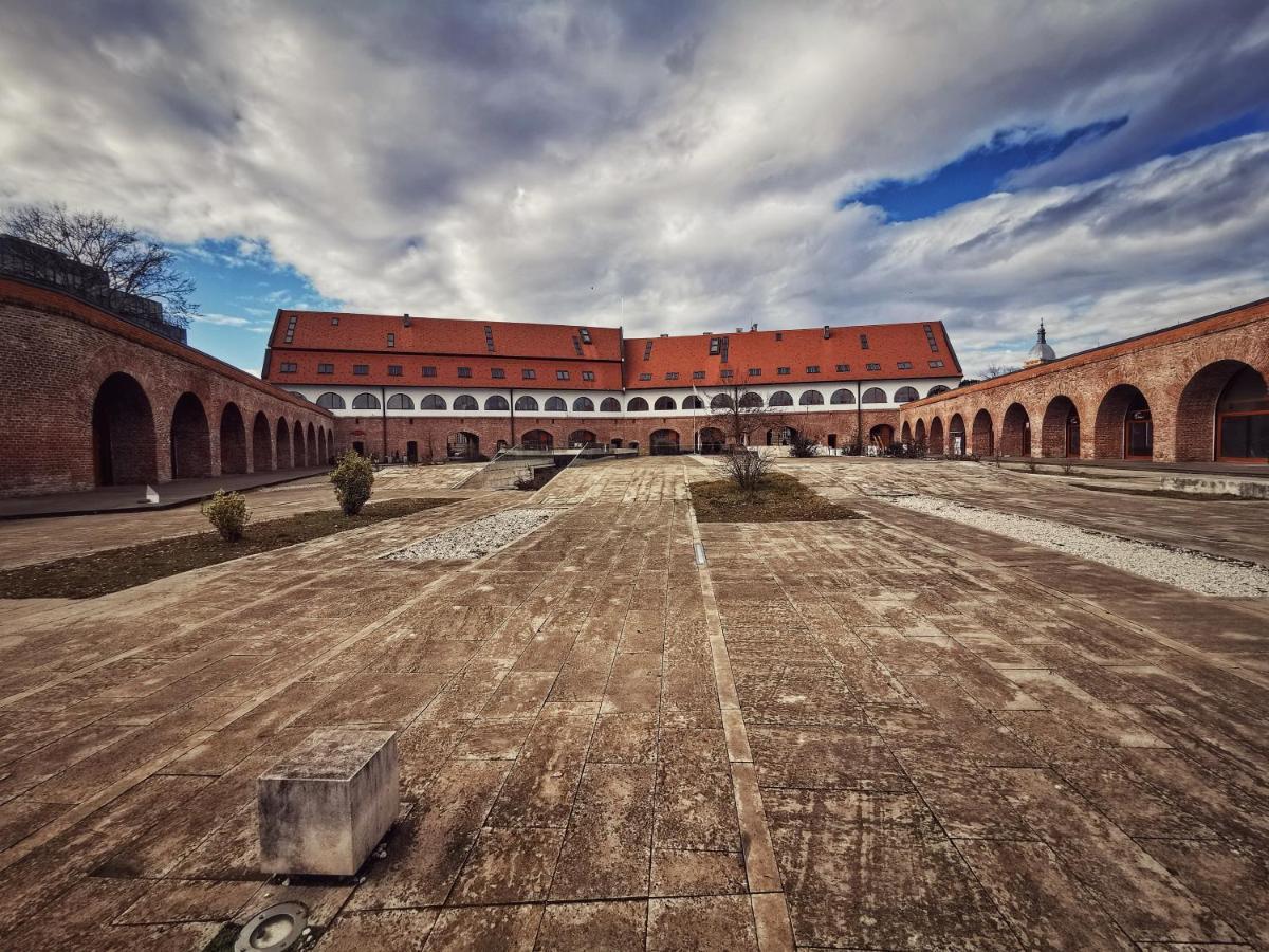 Place 2 Timisoara