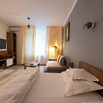 Central Place Apartment Timisoara 2