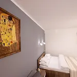 Central Place Apartment Timisoara 2
